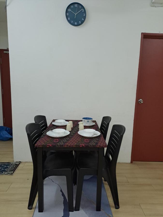 1201 Apartment Ladang Tok Pelam Tepipantaibatuburuk Куала-Тренгану Екстер'єр фото