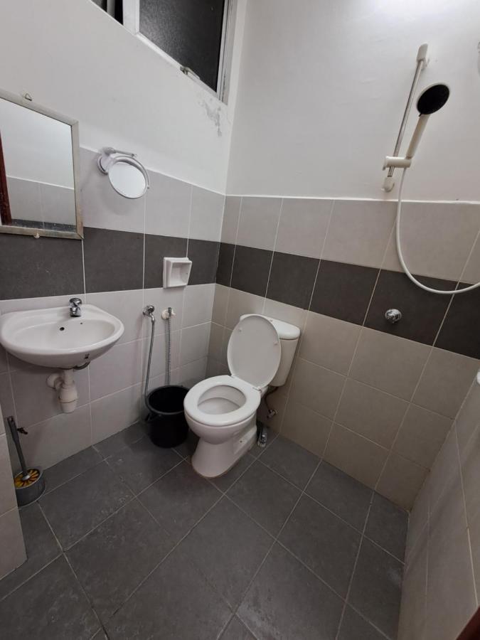 1201 Apartment Ladang Tok Pelam Tepipantaibatuburuk Куала-Тренгану Екстер'єр фото